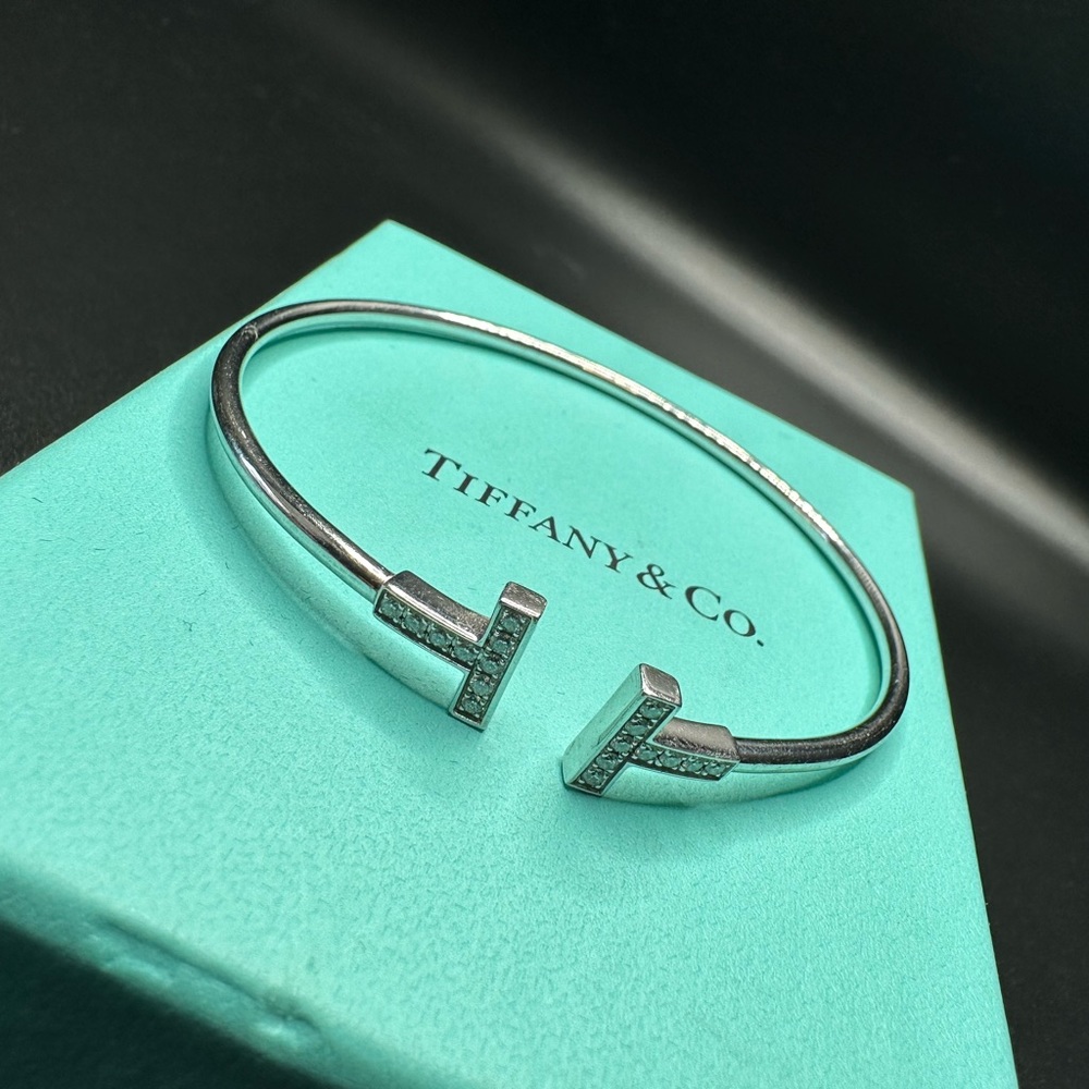 Tiffany and co Diamond Wire Bracelet in 18k White Gold X-Large